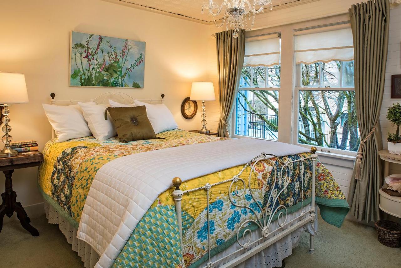 Clementine'S Guest House & Vacation Rentals Astoria Kültér fotó